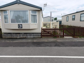 95 Holiday Resort Unity 6 berth Passes Optional